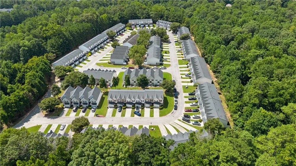 253 Gallant SE #17 Mableton, GA 30126
