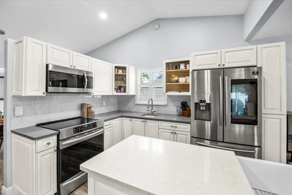 200 Park Place Jupiter, FL 33458