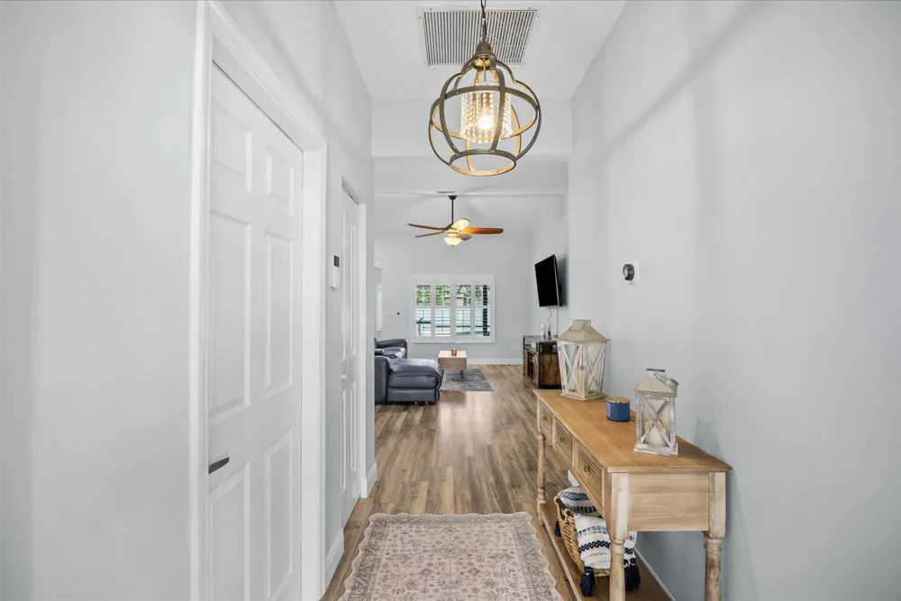 200 Park Place Jupiter, FL 33458