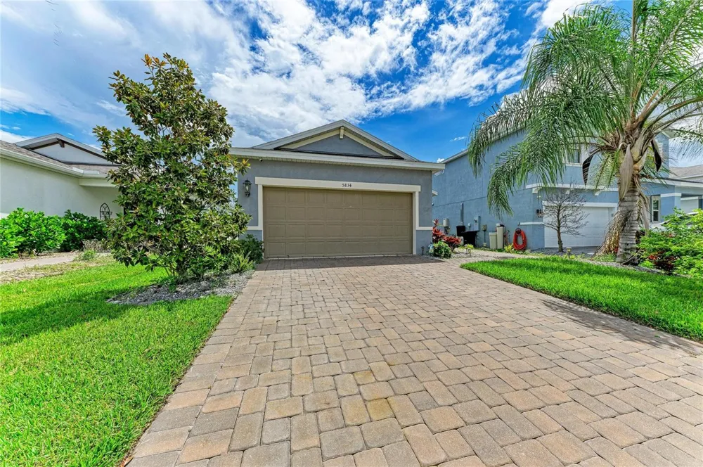 5834 BUNGALOW GROVE COURT Palmetto, FL 34221