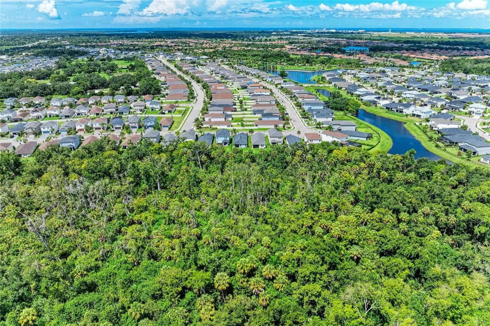 5834 BUNGALOW GROVE COURT Palmetto, FL 34221