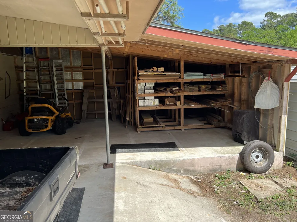 3044 Main ST Folkston, GA 31537