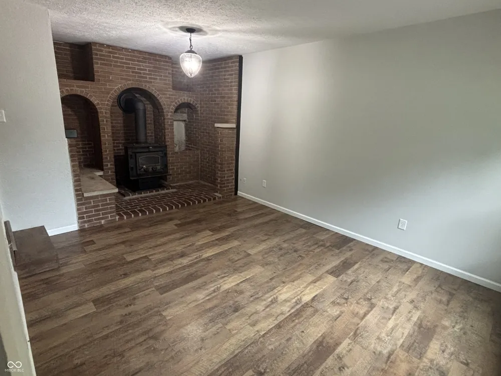 815 Alden Fortville, IN 46040