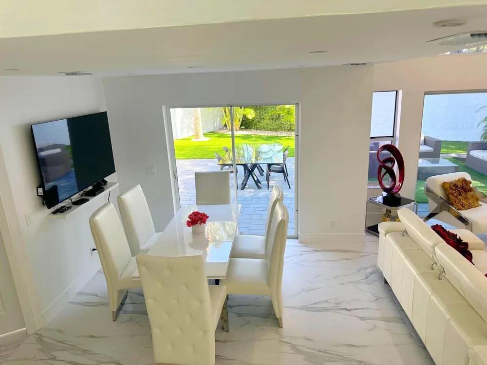 2252 NW 53RD STREET Boca Raton, FL 33496