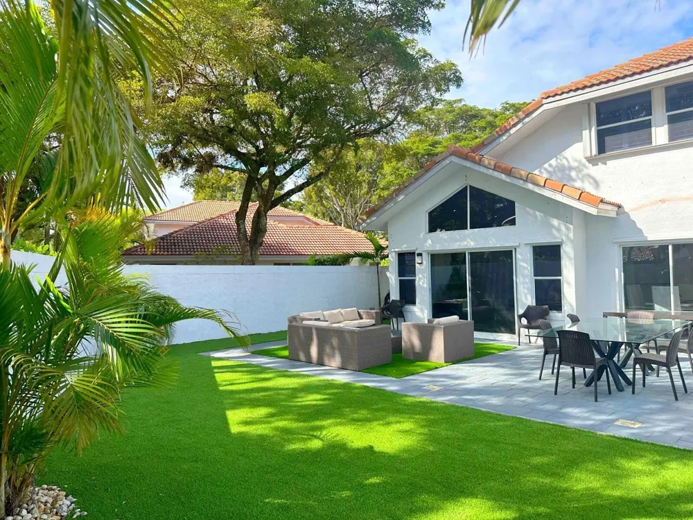2252 NW 53RD STREET Boca Raton, FL 33496