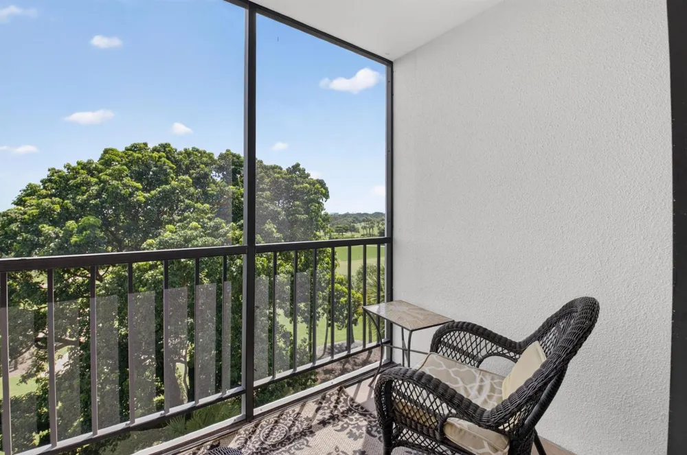 6895 WILLOW WOOD DRIVE #1066 Boca Raton, FL 33434