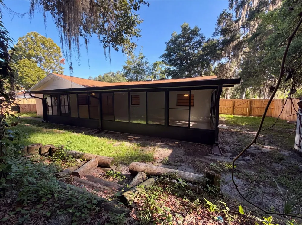 4621 NW 29TH AVENUE Gainesville, FL 32606