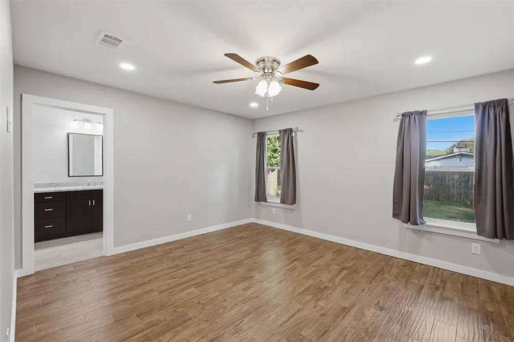 304 Dunn Street Bryan, TX 77801