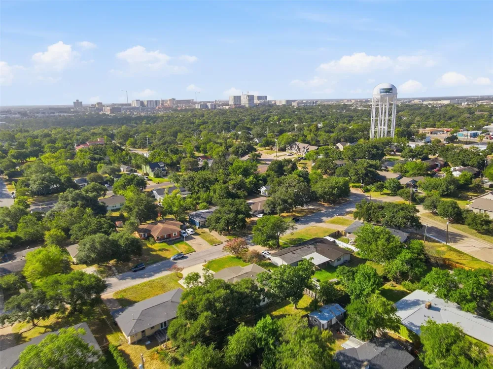 304 Dunn Street Bryan, TX 77801
