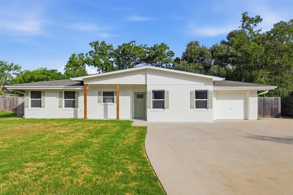 304 Dunn Street Bryan, TX 77801