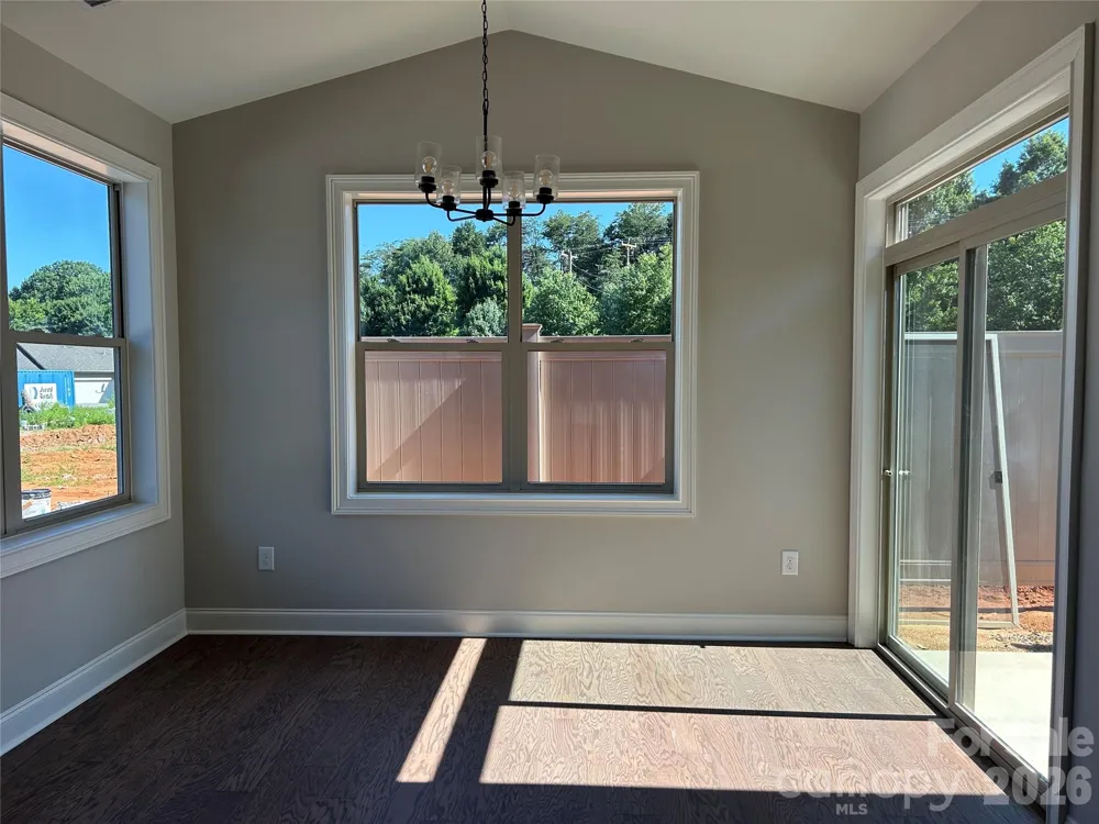 831-A Wynnshire Drive Hickory, NC 28601