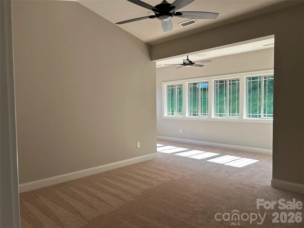 831-A Wynnshire Drive Hickory, NC 28601