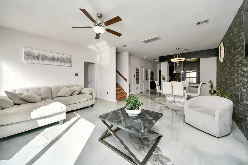 15203 Albert Oak Drive Humble, TX 77396