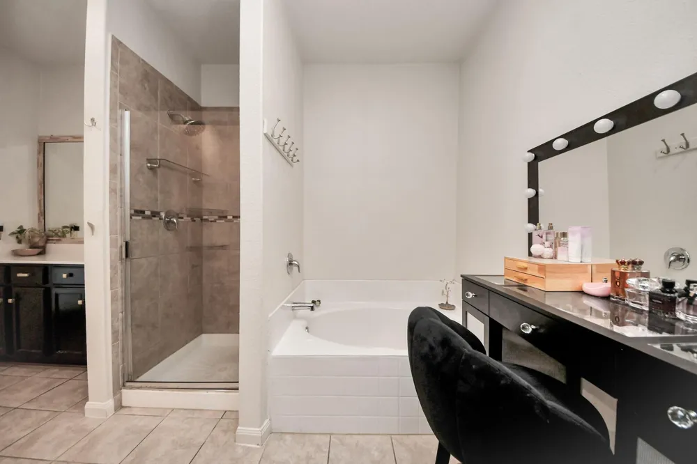 15203 Albert Oak Drive Humble, TX 77396