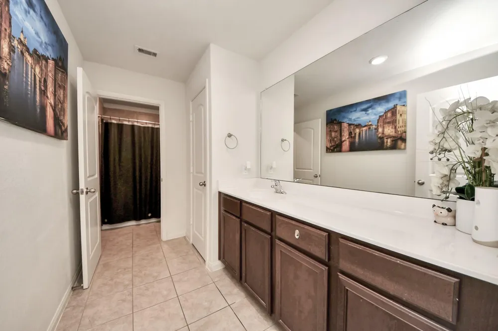 15203 Albert Oak Drive Humble, TX 77396