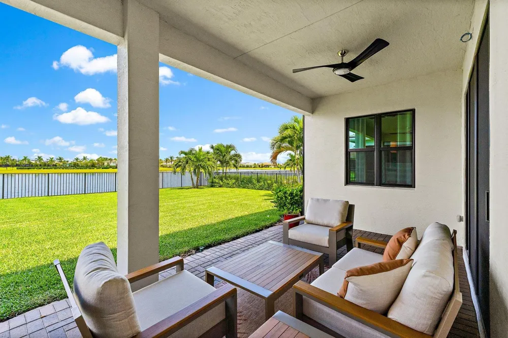 15883 Key Biscayne Lane Westlake, FL 33470
