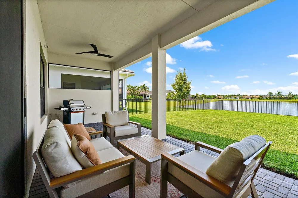 15883 Key Biscayne Lane Westlake, FL 33470