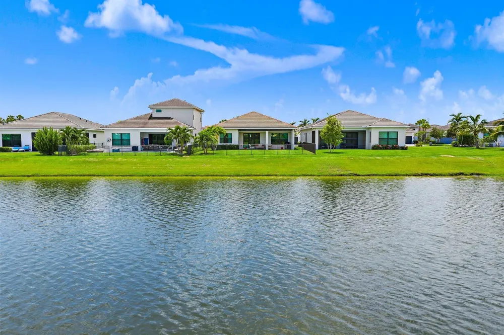 15883 Key Biscayne Lane Westlake, FL 33470