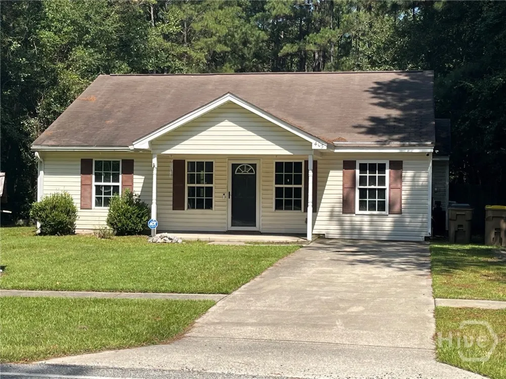 405 Shadowbrook Circle Springfield, GA 31329