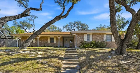 2486 Oak Park
