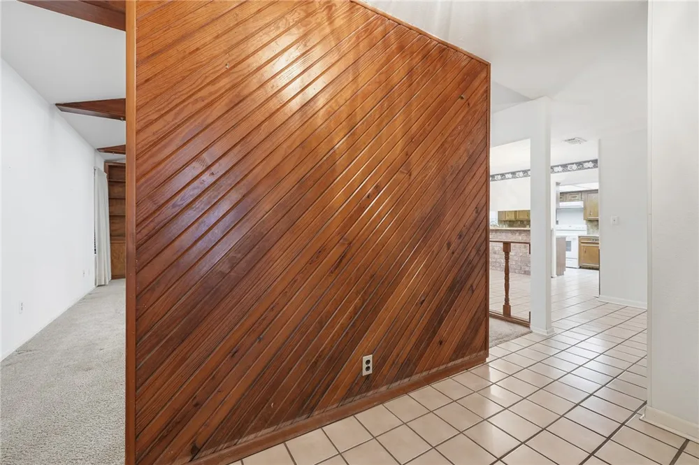 2486 Oak Park Ingleside, TX 78362