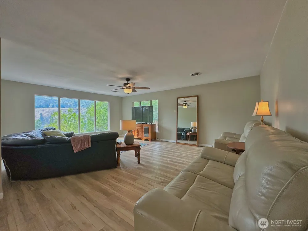 307 Orchard Avenue Elmer City, WA 99124