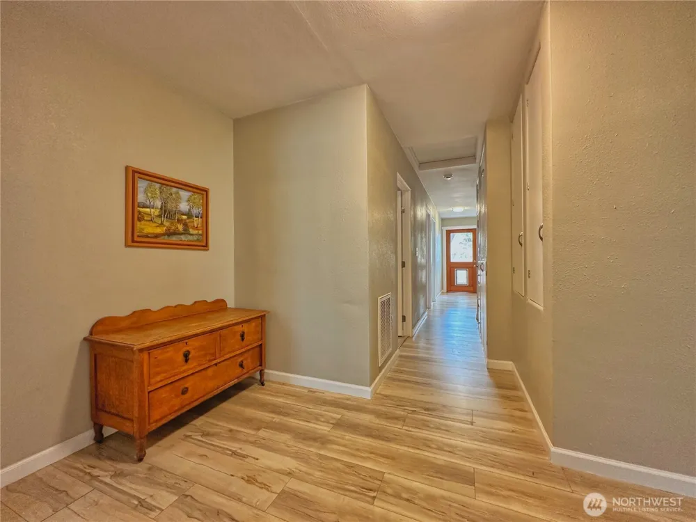 307 Orchard Avenue Elmer City, WA 99124