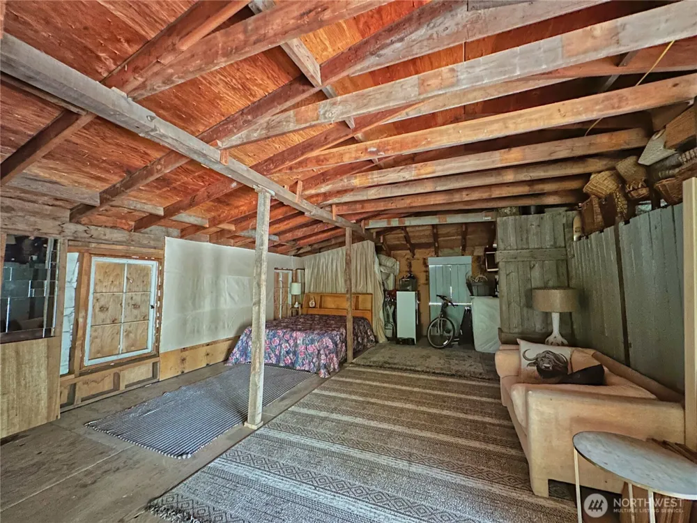 307 Orchard Avenue Elmer City, WA 99124