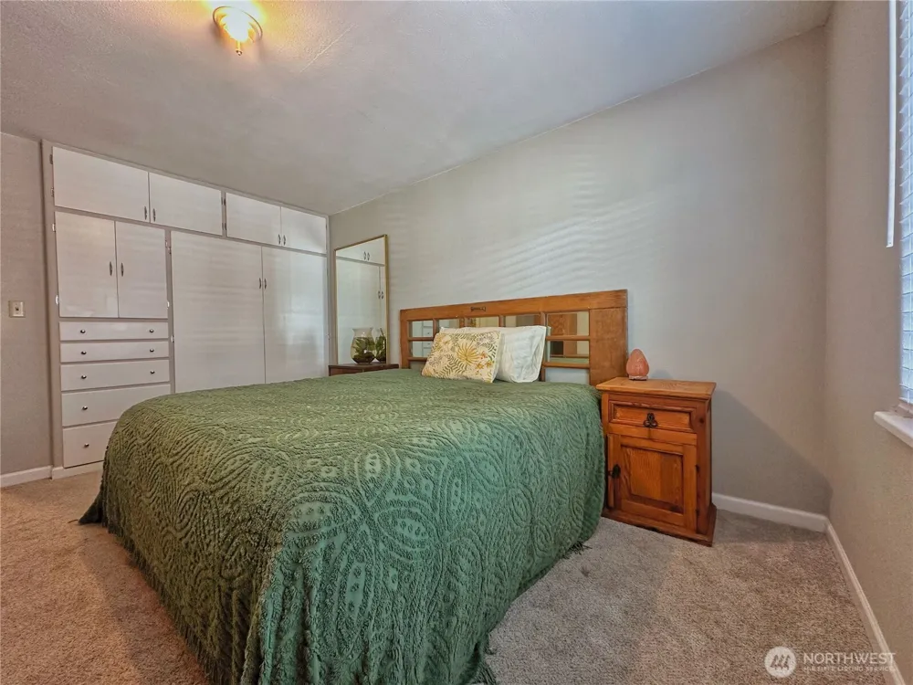 307 Orchard Avenue Elmer City, WA 99124