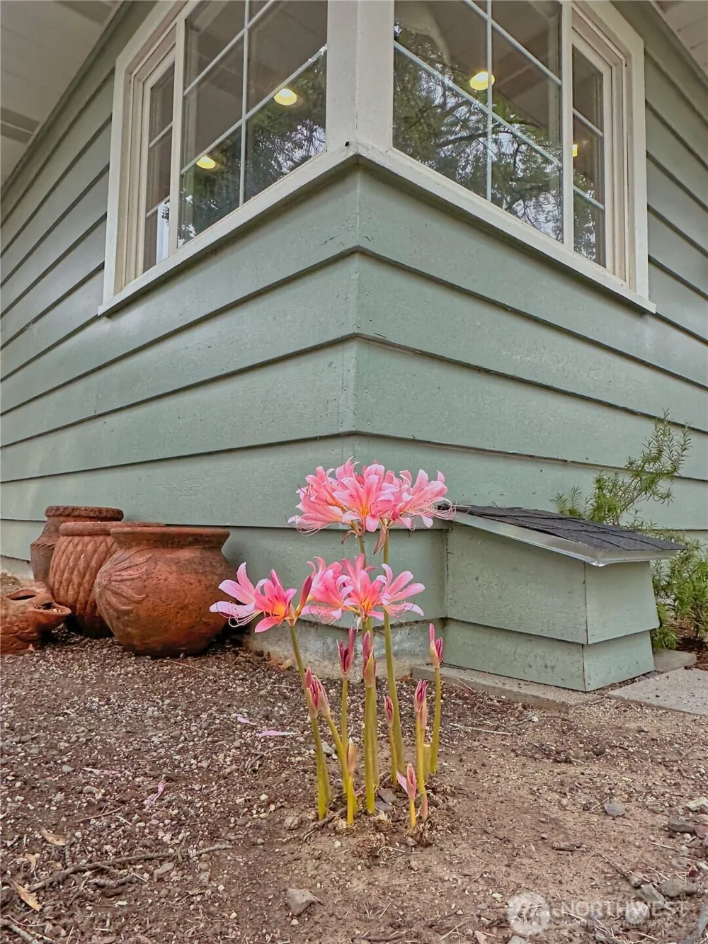 307 Orchard Avenue Elmer City, WA 99124