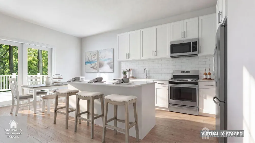 3 Denarski Drive Sayreville, NJ 08872