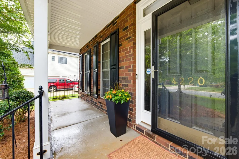 4220 Belle Meade Circle Belmont, NC 28012