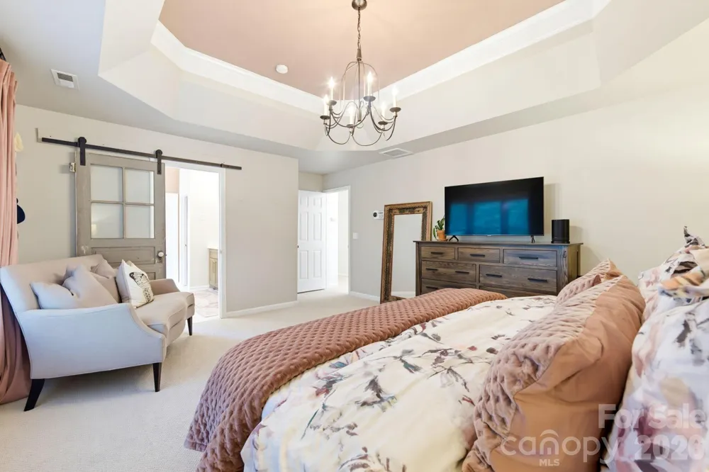 4220 Belle Meade Circle Belmont, NC 28012