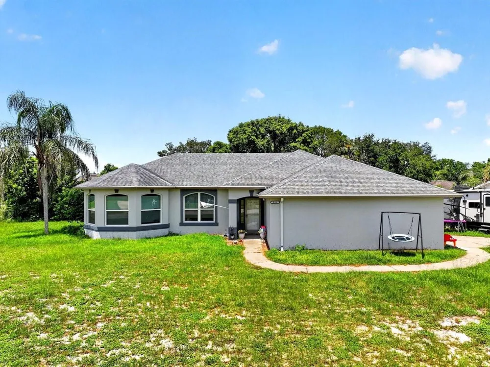 800 COLTRA LANE Deltona, FL 32725