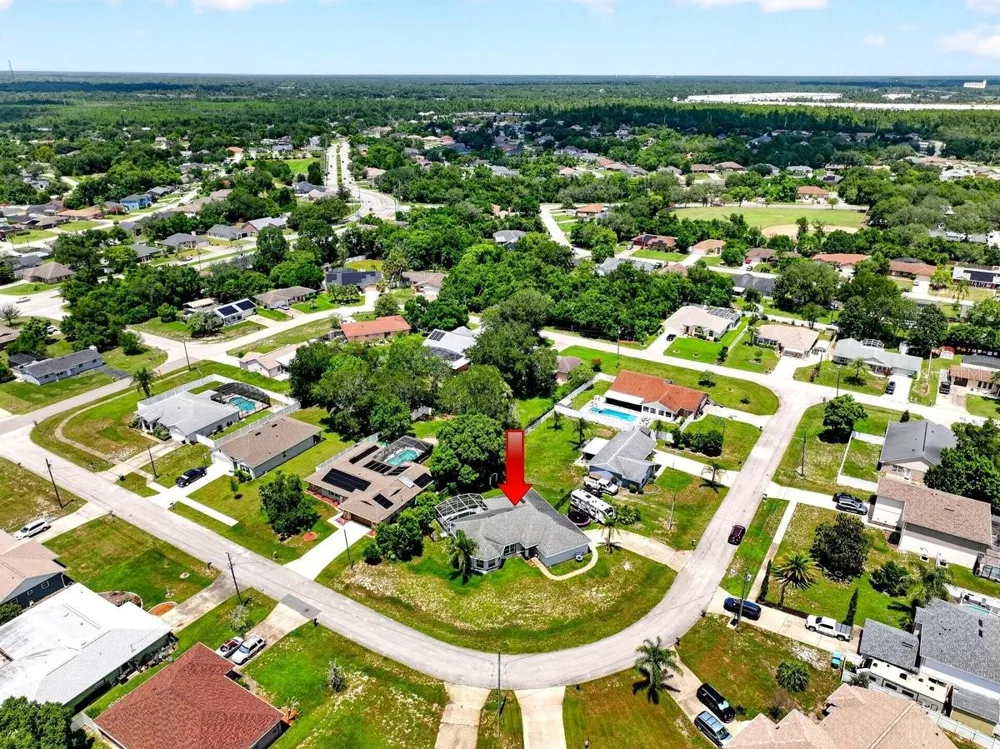 800 COLTRA LANE Deltona, FL 32725