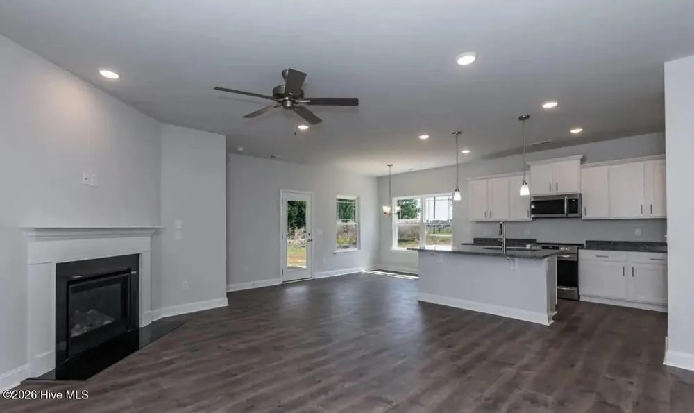 117 Birdsong Drive Wallace, NC 28466