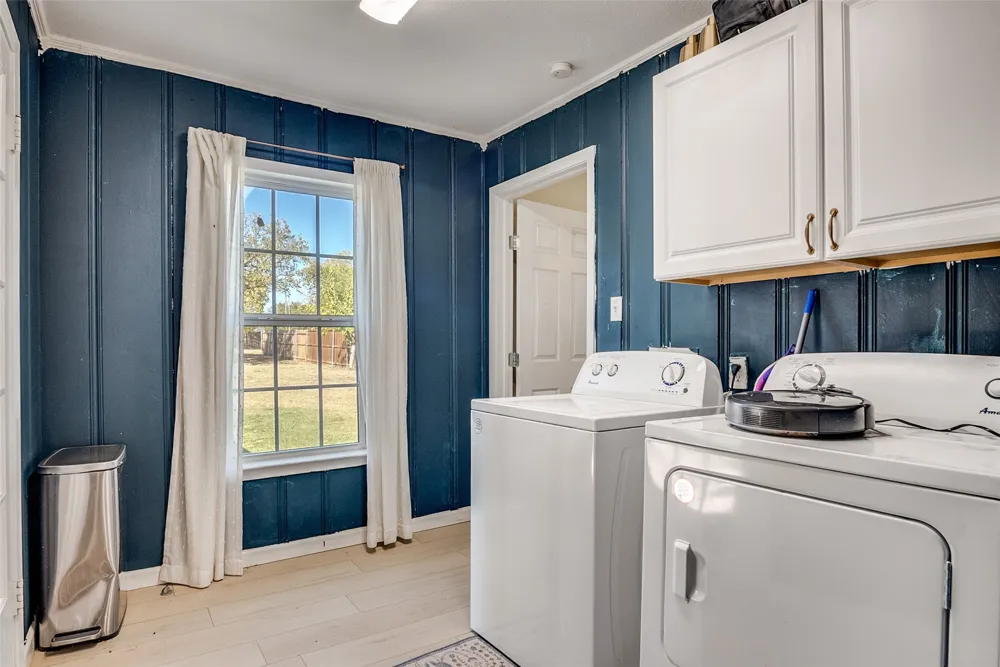 910 Norton Street Weatherford, TX 76086