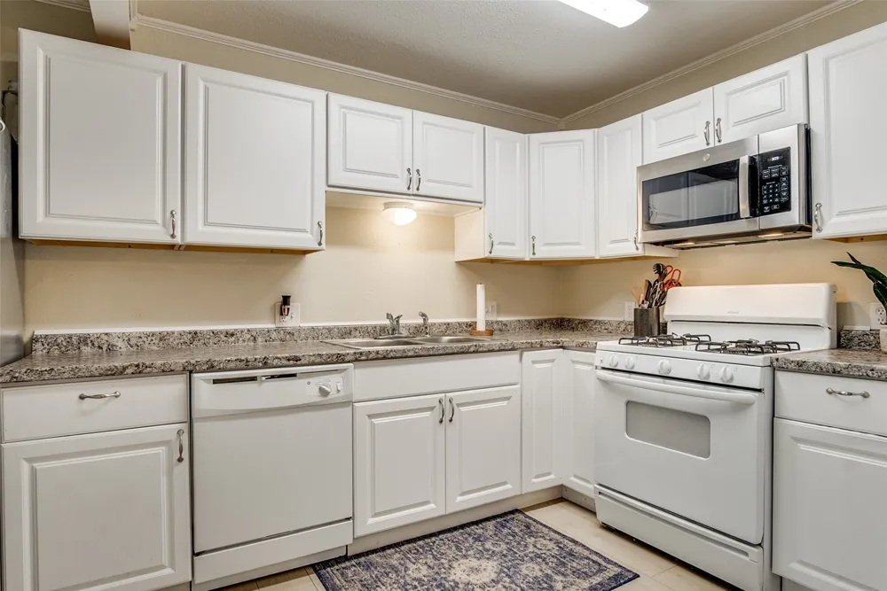 910 Norton Street Weatherford, TX 76086