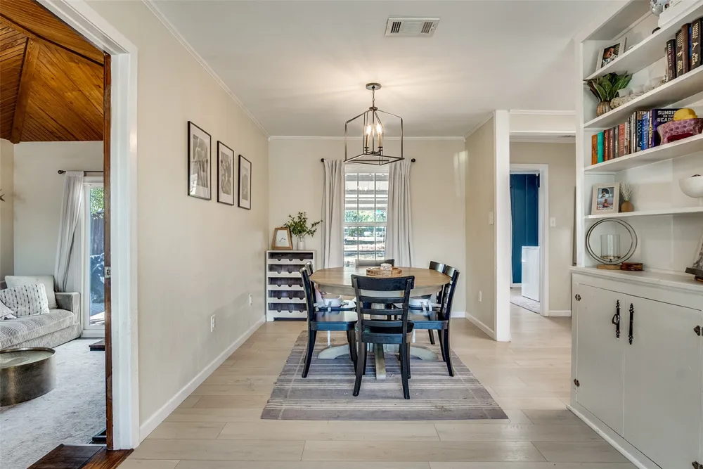 910 Norton Street Weatherford, TX 76086