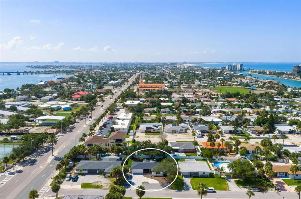 406 88TH AVENUE St Pete Beach, FL 33706