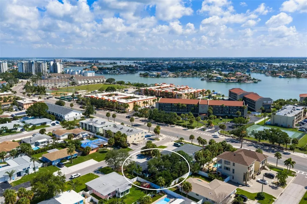 406 88TH AVENUE St Pete Beach, FL 33706