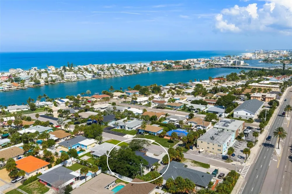 406 88TH AVENUE St Pete Beach, FL 33706
