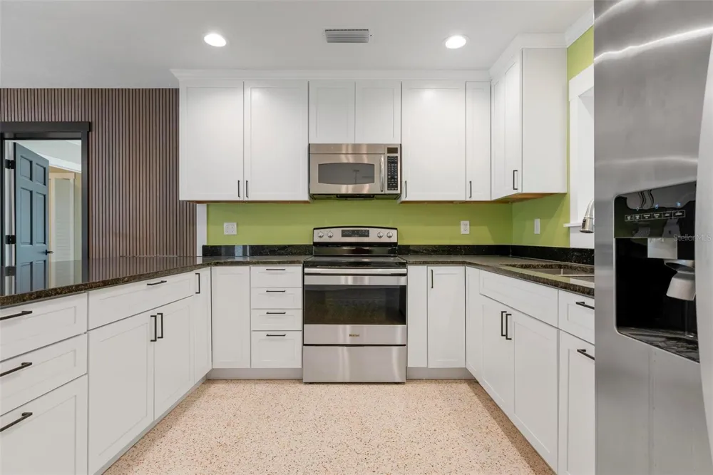 406 88TH AVENUE St Pete Beach, FL 33706