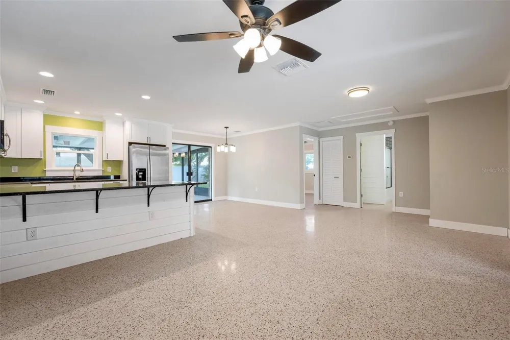 406 88TH AVENUE St Pete Beach, FL 33706