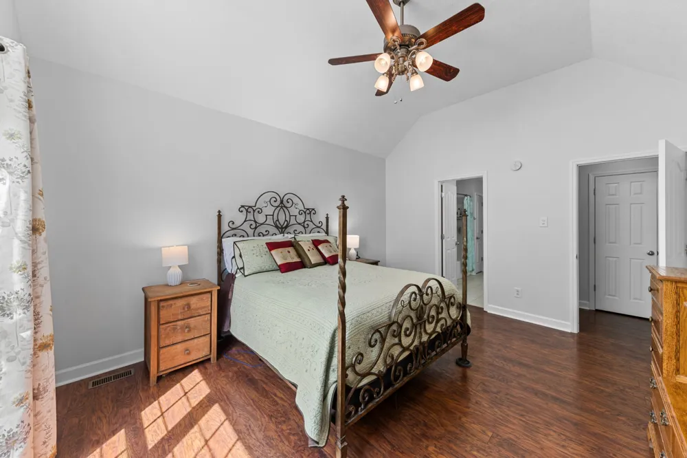 4287 Smiley Rd Chapel Hill, TN 37034