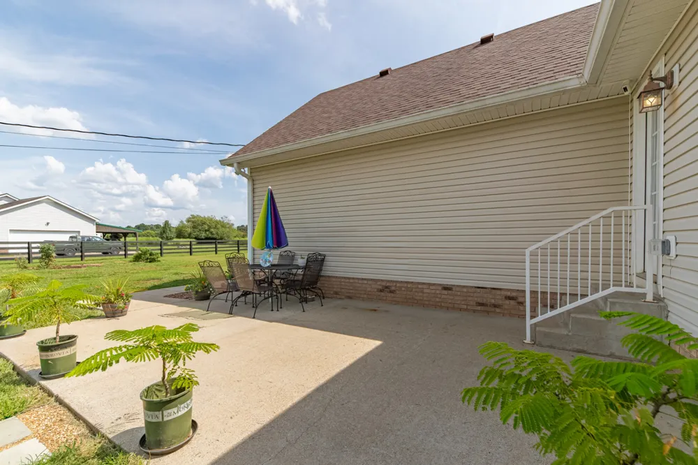 4287 Smiley Rd Chapel Hill, TN 37034