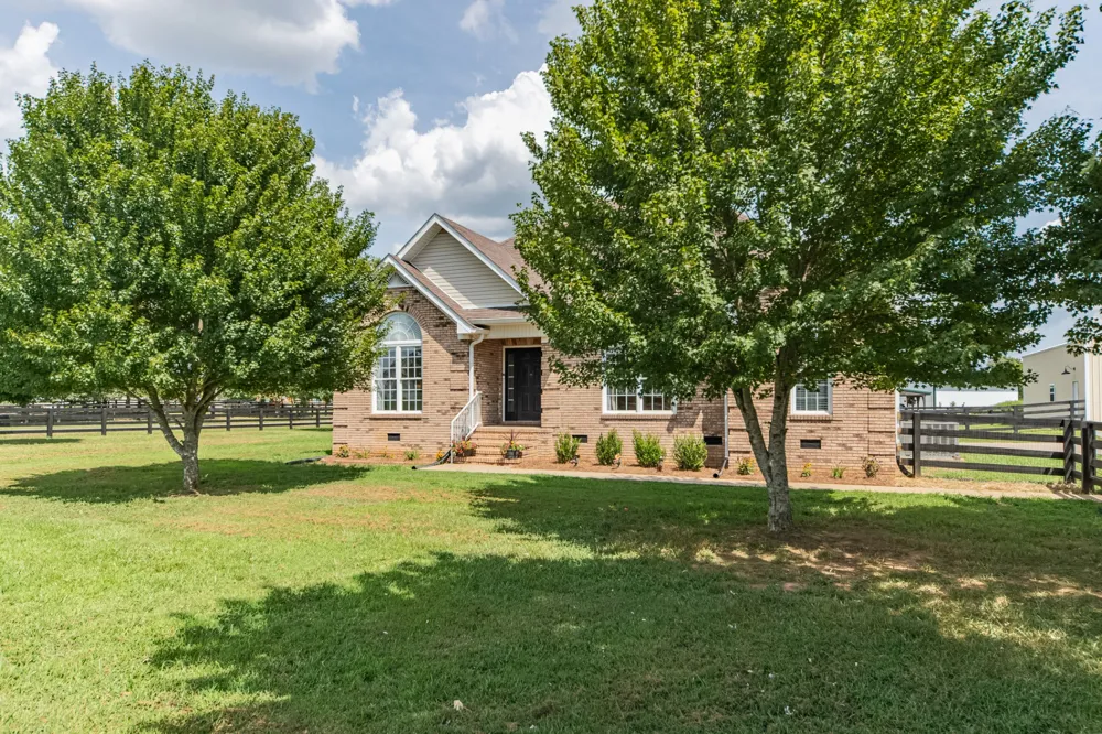 4287 Smiley Rd Chapel Hill, TN 37034