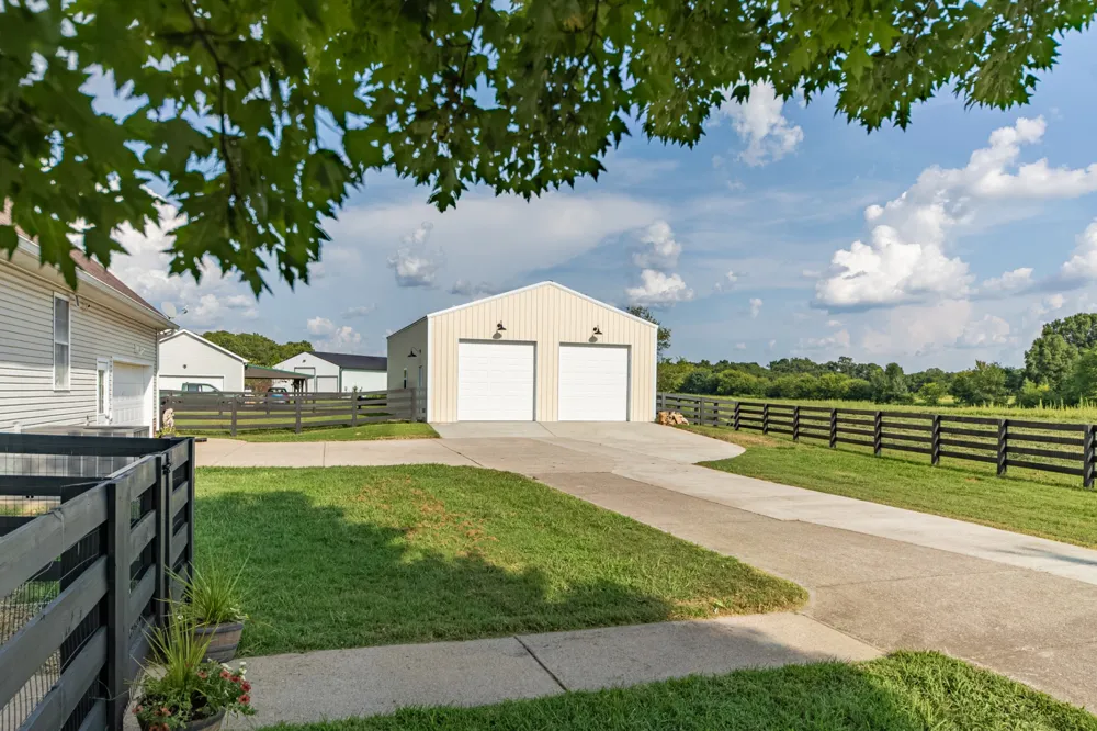 4287 Smiley Rd Chapel Hill, TN 37034