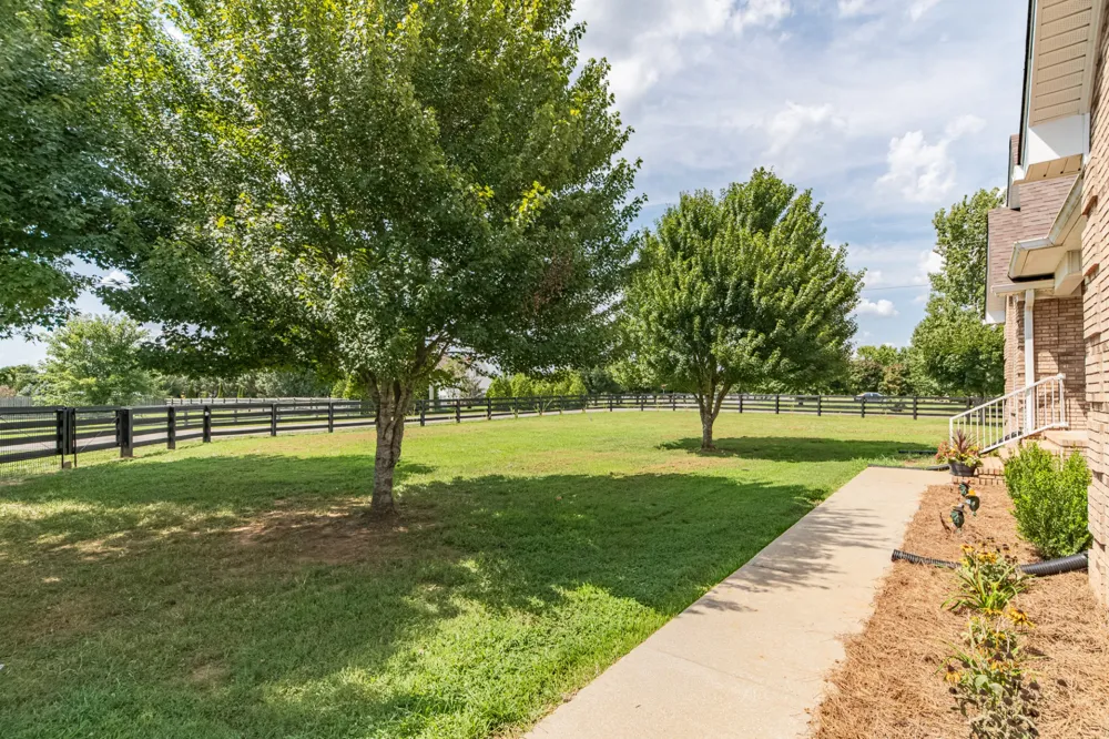 4287 Smiley Rd Chapel Hill, TN 37034