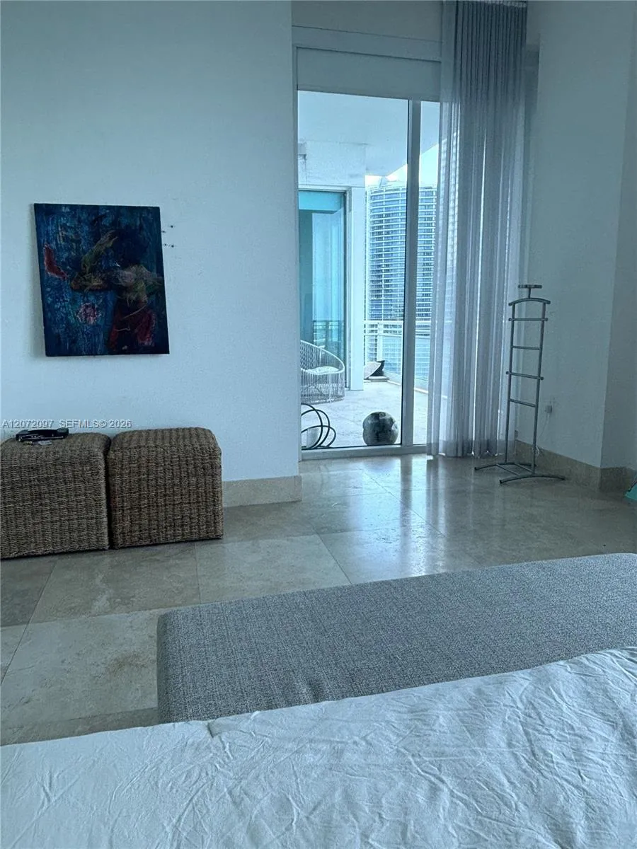 900 Brickell Key Blvd #2602 Miami, FL 33131